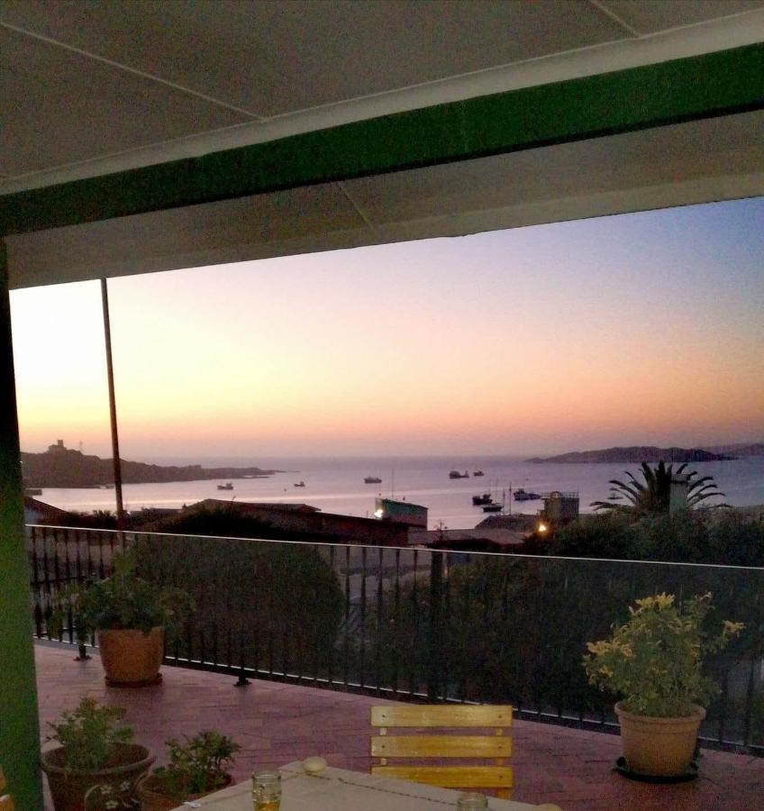 Zur Waterkant Guesthouse Lüderitz 外观 照片